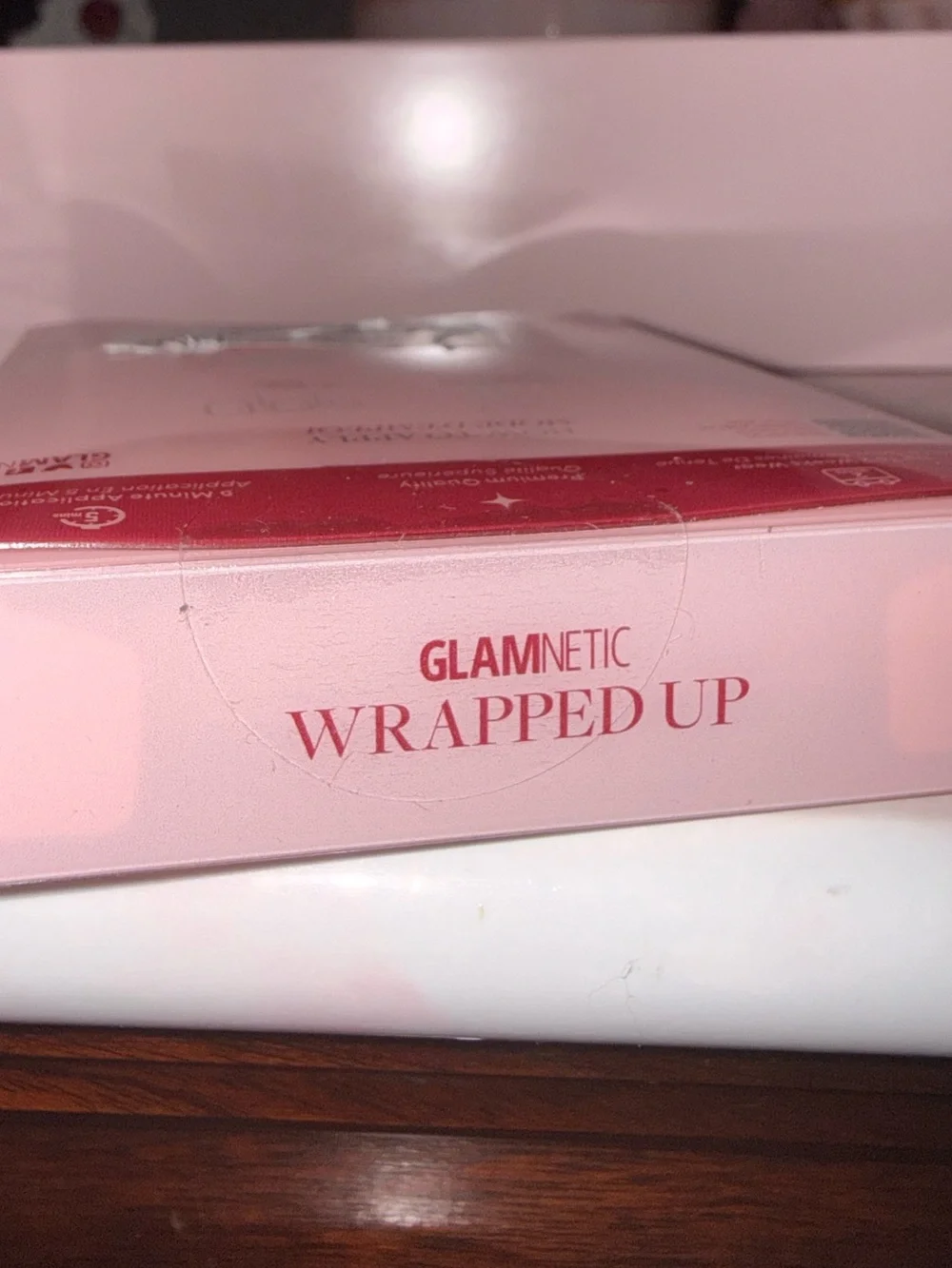 Glamnetic “Wrapped Up” Short Almond Press-On Nails